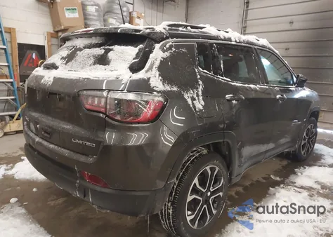 2022 Jeep Compass Limited 4X4 z USA, uszkodzony, nr VIN 3C4NJDCB9NT193900